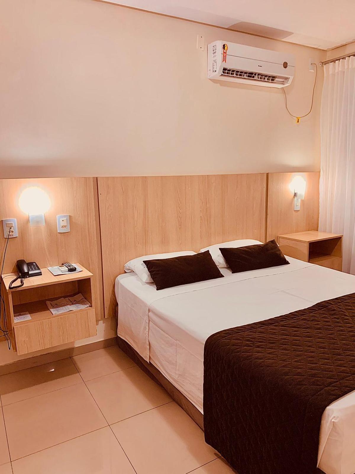 Victoria Plaza Hotel Палмас Экстерьер фото