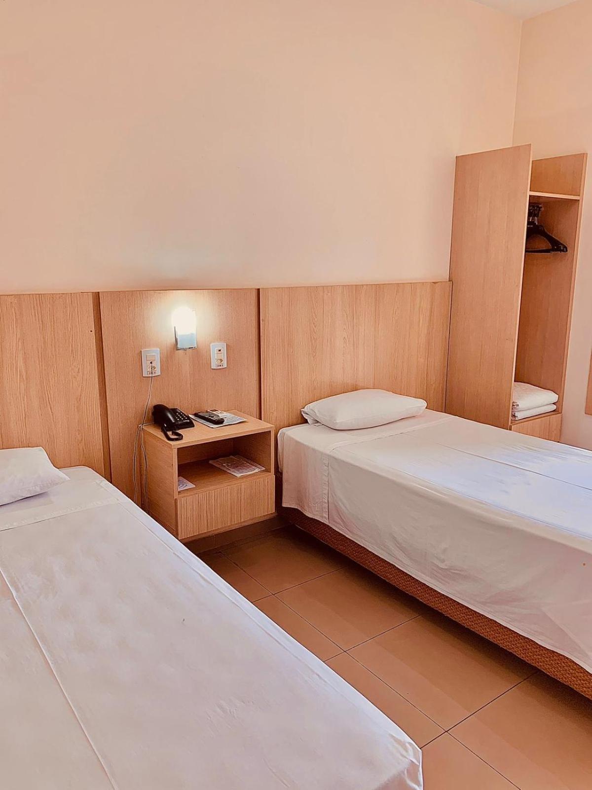 Victoria Plaza Hotel Палмас Экстерьер фото